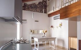 Santa Domenica Guest House II